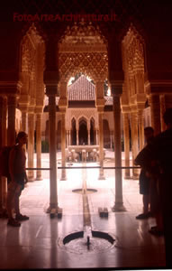 alhambra - patio dei leoni