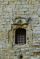 finestra della torre della campana