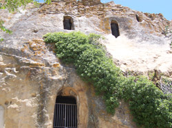 Alia - Grotte della Gurfa